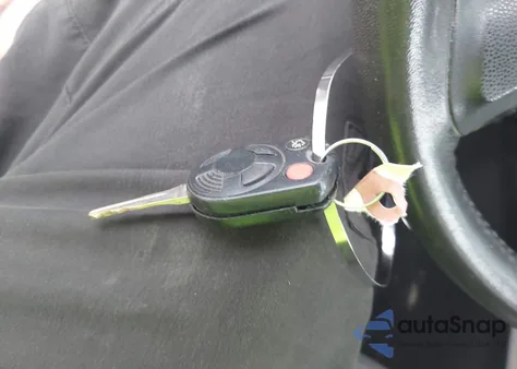 2010 Mercury Mariner z USA, uszkodzony, nr VIN 4M2CN8B76AKJ09411